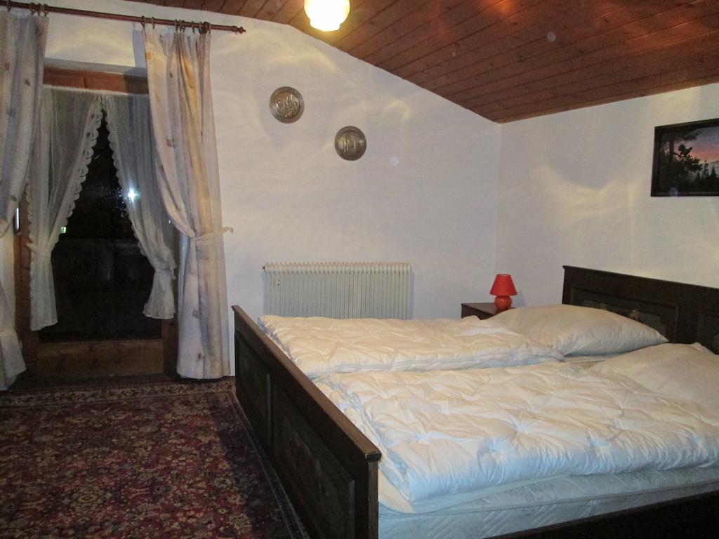 Haus Bergfrieden Apartman Achenkirch Szoba fotó